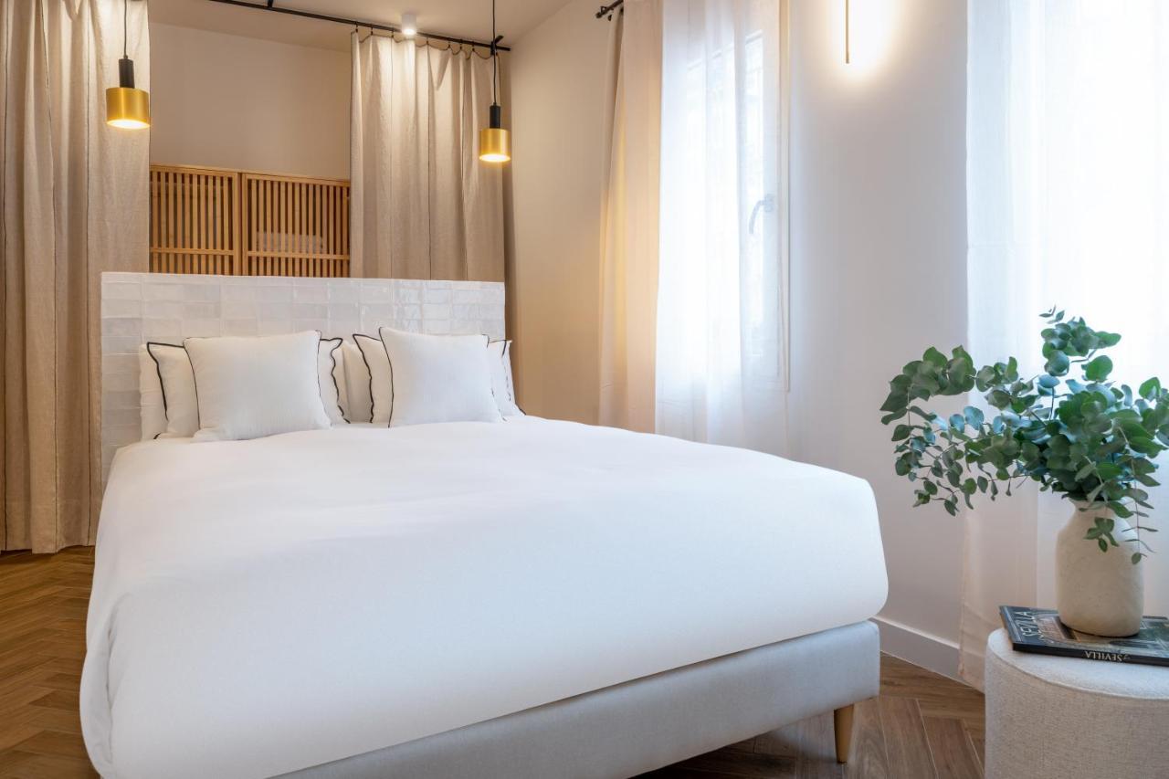 Magno Apartments Robles With Jacuzzi And Private Parking Sevilla Exteriér fotografie