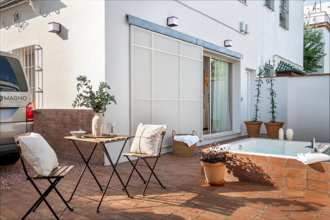 Magno Apartments Robles With Jacuzzi And Private Parking Sevilla Exteriér fotografie