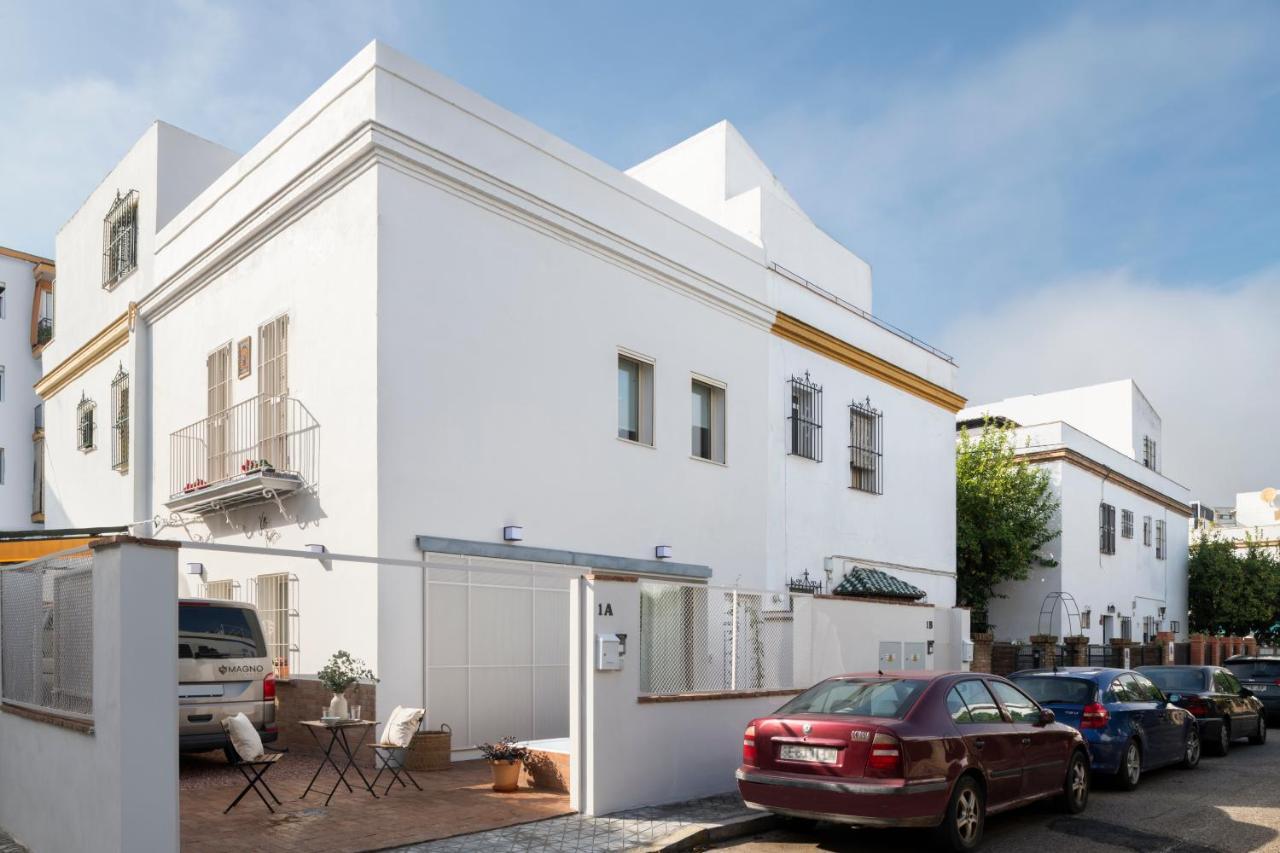 Magno Apartments Robles With Jacuzzi And Private Parking Sevilla Exteriér fotografie